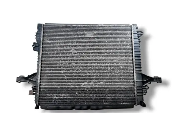 Coolant radiator