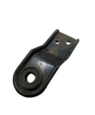 Radiator mount bracket