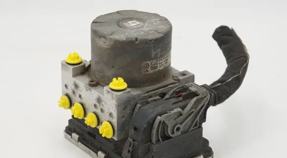 Volkswagen Amarok ABS Pump 2H6614517B 2H6907379A