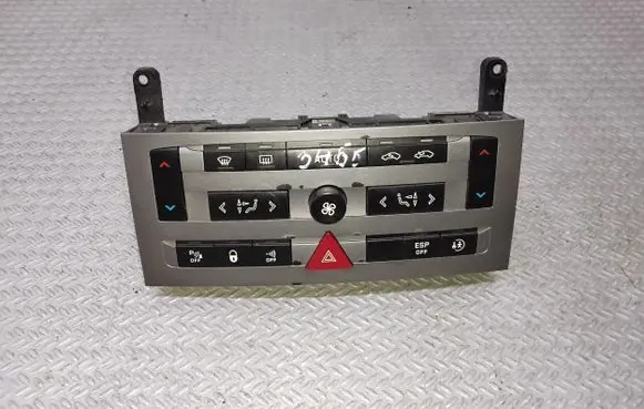 Peugeot 407 Climate control unit 96573322XF