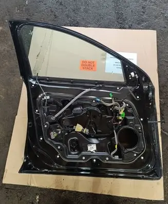 Volvo XC60 Front door