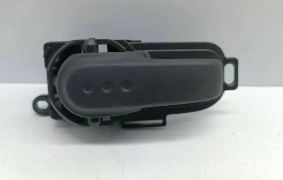 Rear door interior handle