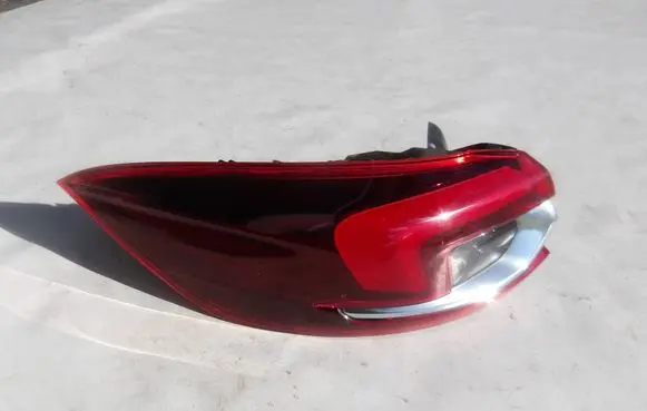 Opel Insignia B Rear/tail lights 39099112 1010690H001H 20590101
