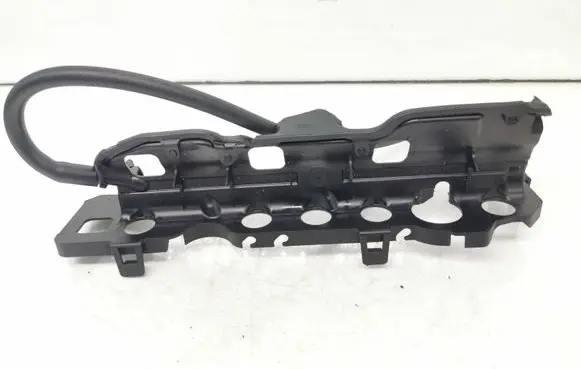 Suzuki Grand Vitara II other engine part 8200368043