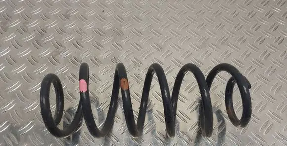 Toyota Verso Rear coil spring