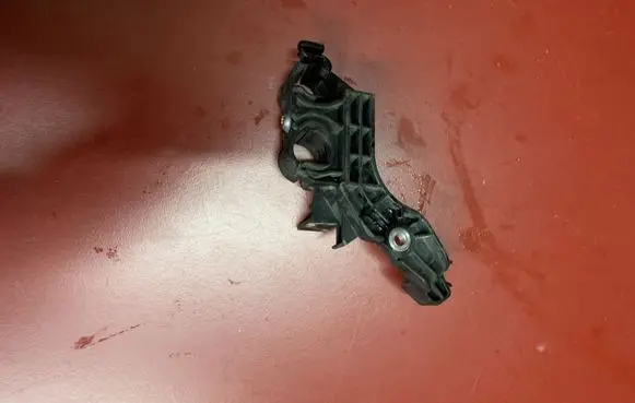 BMW X3 G01 other engine part 7936449