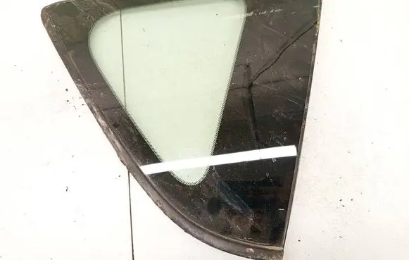Toyota RAV 4 (XA30) Rear side window AS2