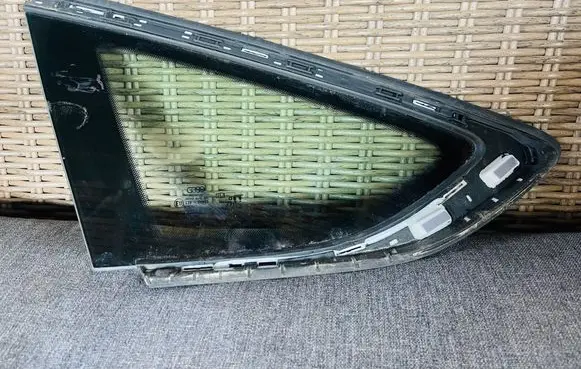 Audi A5 Rear side window 8W8845297L