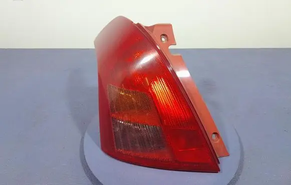 Suzuki Swift I Rear/tail lights P4476L