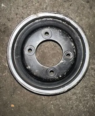 BMW 5 E39 Water pump pulley 1722567