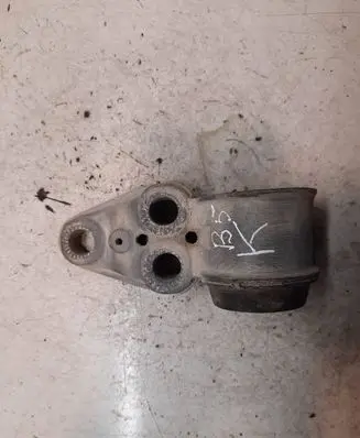 Volkswagen PASSAT B5 Rear axle beam mounts housing 