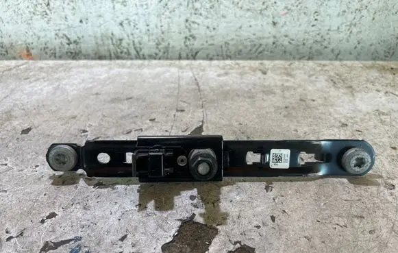 Jeep Grand Cherokee WL Seat belt height adjuster P68102536AB 96G102536AB 3T414