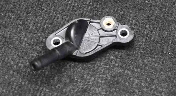 Audi A3 S3 8V Other engine bay part 06K121132