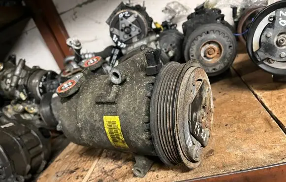 Ford Transit Air conditioning (A/C) compressor (pump) 6C11190629AD