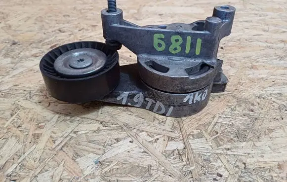 Volkswagen Transporter - Caravelle T5 Generator/alternator belt tensioner 03G903315