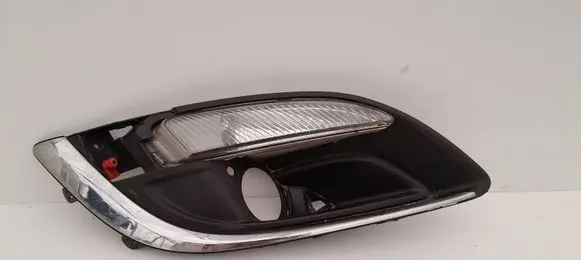 Opel Astra J Front fog light 662588537 13367143