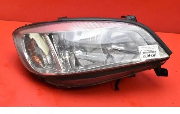 Opel Zafira A Headlight/headlamp 89100055