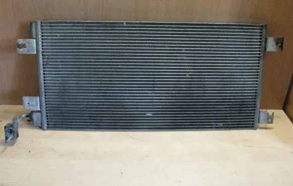 Dodge Avenger A/C cooling radiator (condenser)