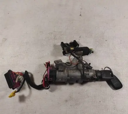 Audi A3 S3 8L Ignition lock 4B0905851C