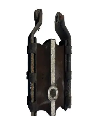 Volvo XC60 Engine mount bracket 31262935
