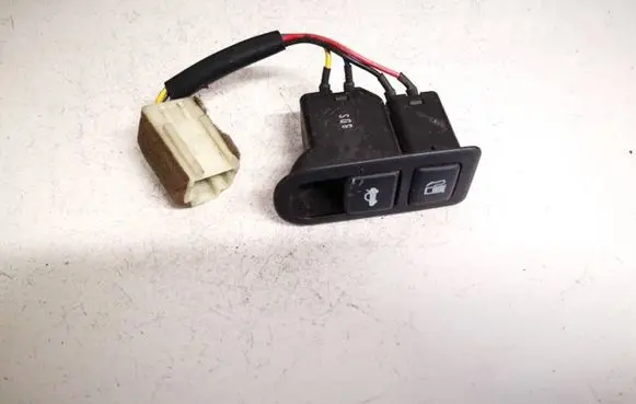 Hyundai Sonata Fuel tank opening switch 935553k000 93555-3k000