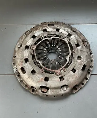 Ford Mondeo Mk III Pressure plate 