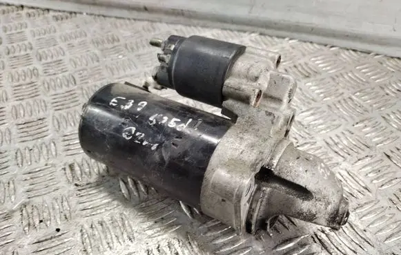 BMW 5 E39 Starter motor