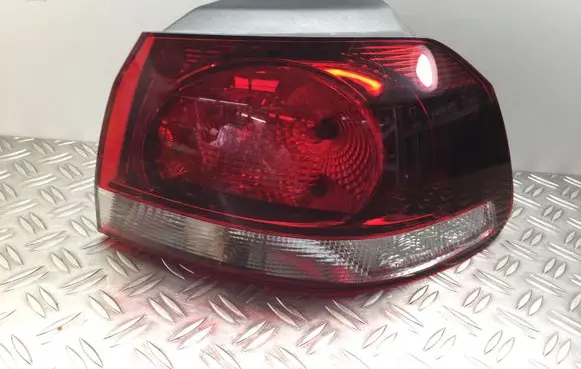 Volkswagen Golf VI Rear/tail lights