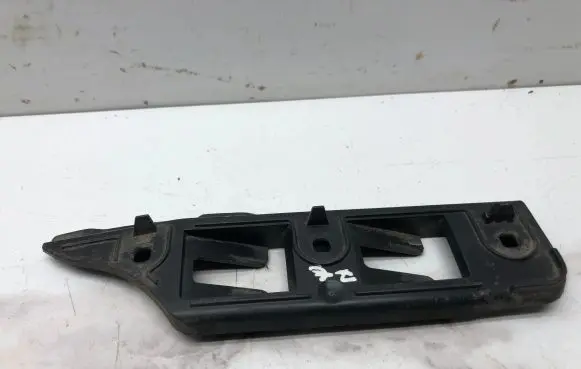 Volkswagen Golf V Front bumper mounting bracket 1K0807183