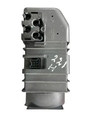 Mercedes-Benz S W221 Central locking vacuum pump 0132006408 090850005408