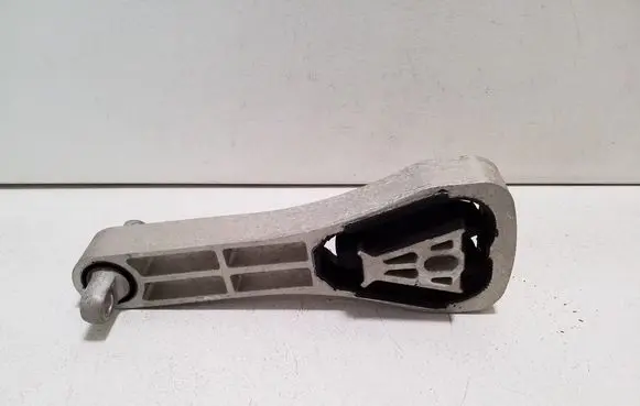 Volvo XC60 Engine mount bracket 32298950