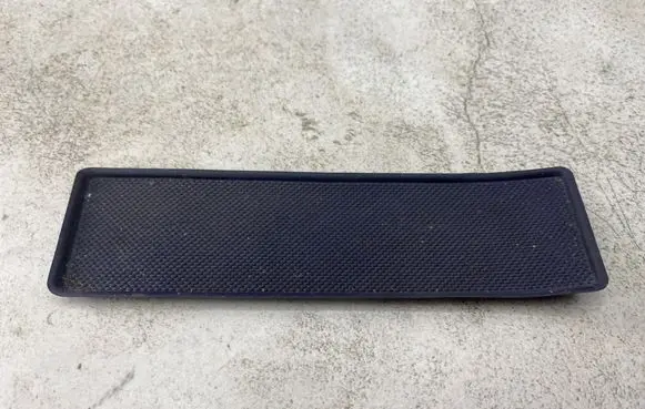 Audi A3 S3 8L Central console drawer/shelf pad 8L0863301F