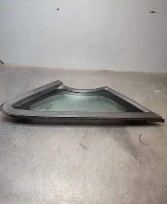 Hyundai i30 Front triangle window/glass 86190A2000