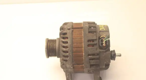 Nissan Juke I F15 Generator/alternator 231001KM1A