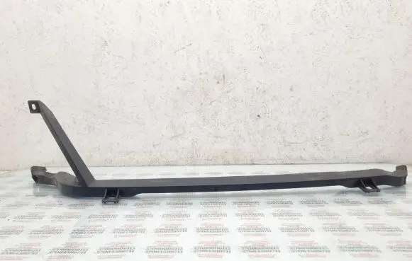 Radiator support slam panel bracket