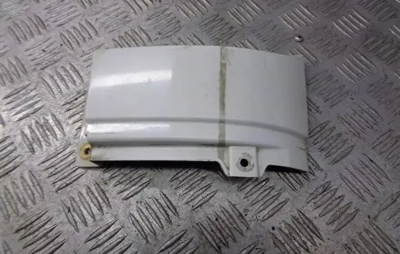 Opel Zafira A Rear/tail light trim molding 90580804RH
