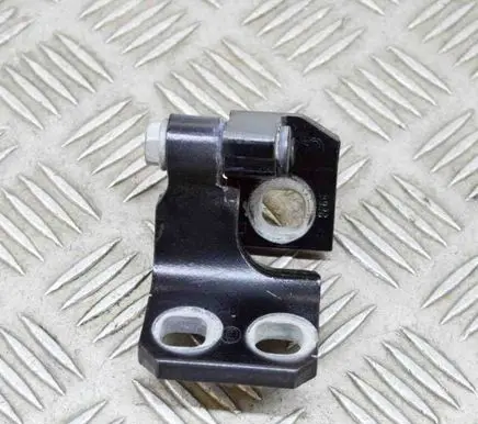 Maserati Quattroporte Front door upper hinge 