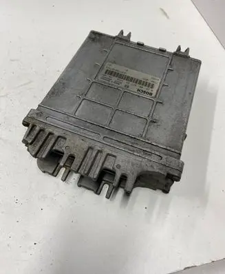 Renault Scenic I Engine control unit/module 7700107343 7700110531 0281001877
