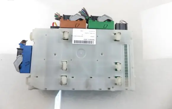 Ford Mondeo MK IV Central body control module 7G9T14A073ED
