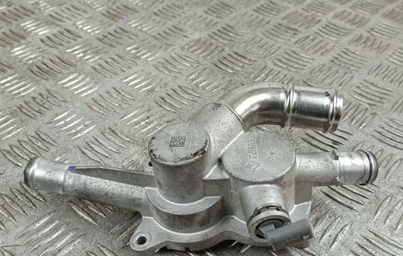 MG HS Thermostat/thermostat housing 01095209