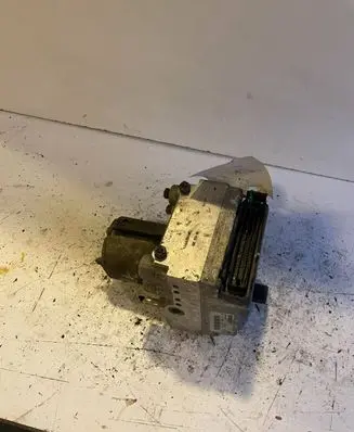 Mitsubishi Carisma ABS Pump 0273004122