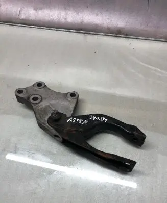 Opel Astra K Gearbox mounting bracket 42496587
