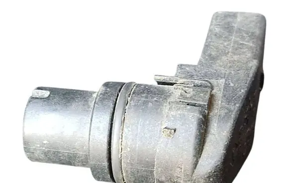 Volkswagen Golf IV Crankshaft position sensor 036907601