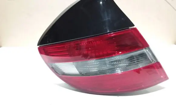 Mercedes-Benz CLC CL203 Rear/tail lights A2038205164