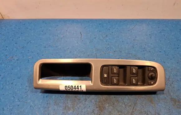 AC 428 Folding roof switch 