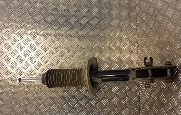 Mazda CX-7 Front shock absorber/damper 2A22868A 6493632 EH6434700A