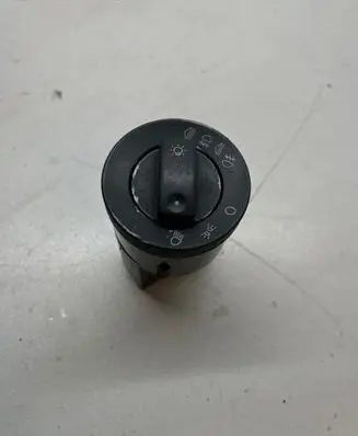 Audi A4 S4 B7 8E 8H Light switch 8E0941531C