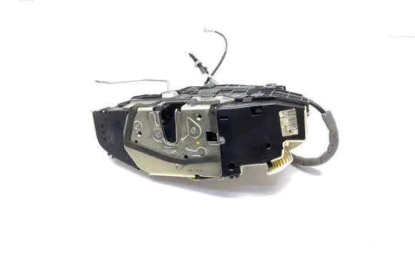 Mercedes-Benz S W221 Front door lock A2217202335