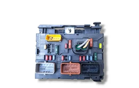 Peugeot 307 CC BSM Control unit 9664055780
