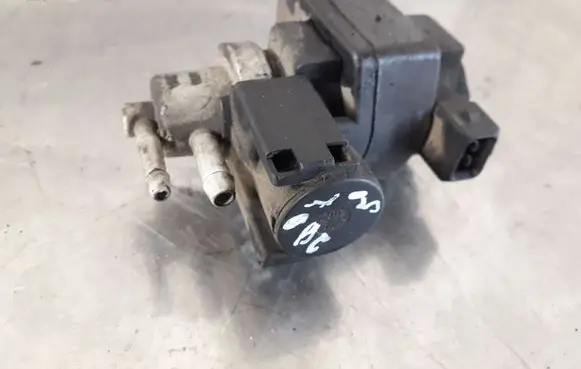 Renault Scenic II - Grand scenic II Turbo system vacuum part 